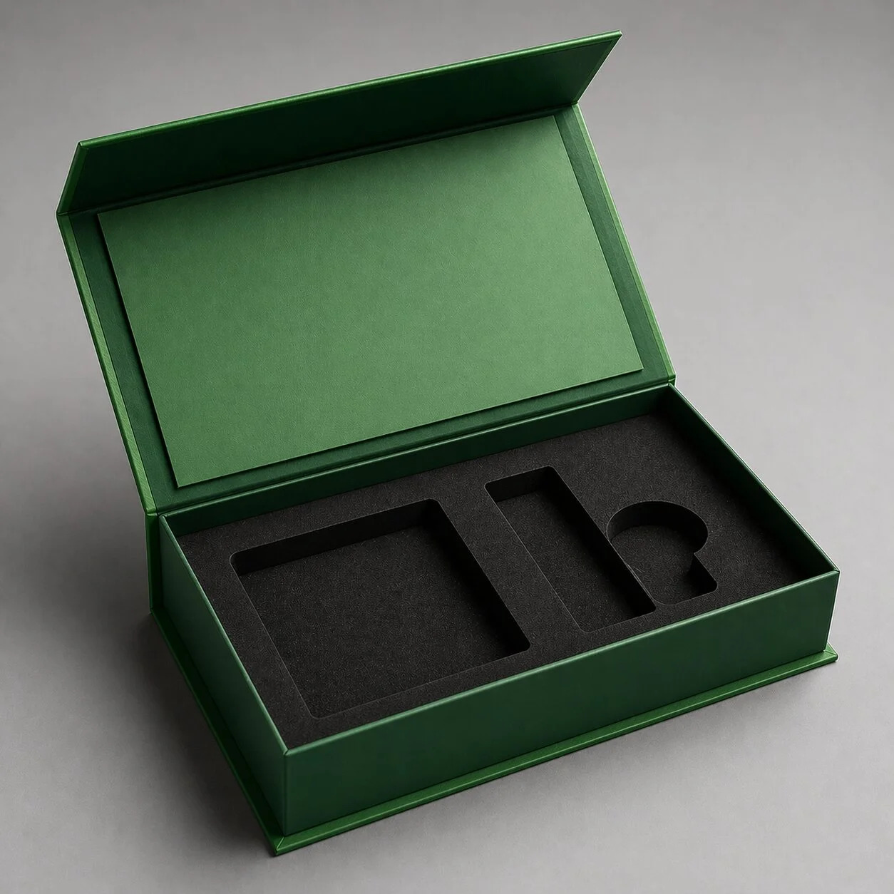 Read more about the article What Are the Benefits of Custom Specialty Rigid Packaging for Luxury Brands?
